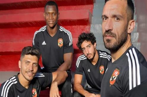 مصدر ليلا كورة: الأهلي يرتدي الزي الأسود أمام سيمبا تضامنًا مع فلسطين